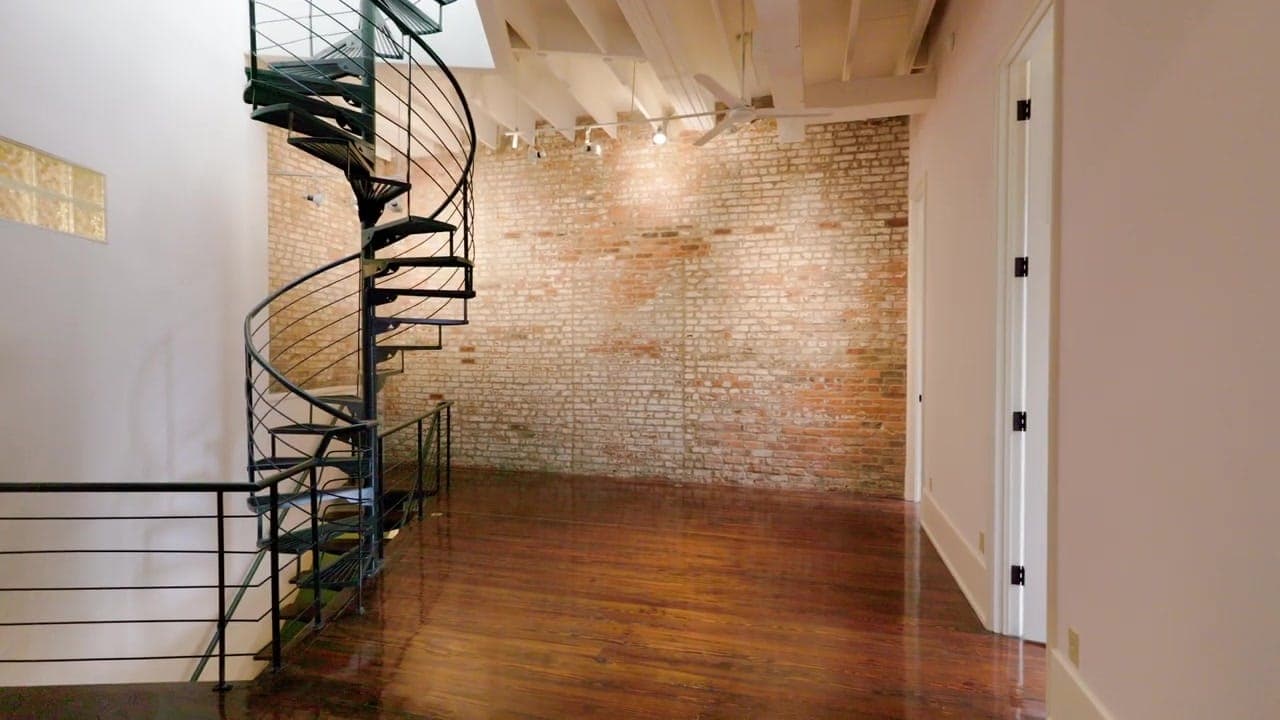 Spiral stair